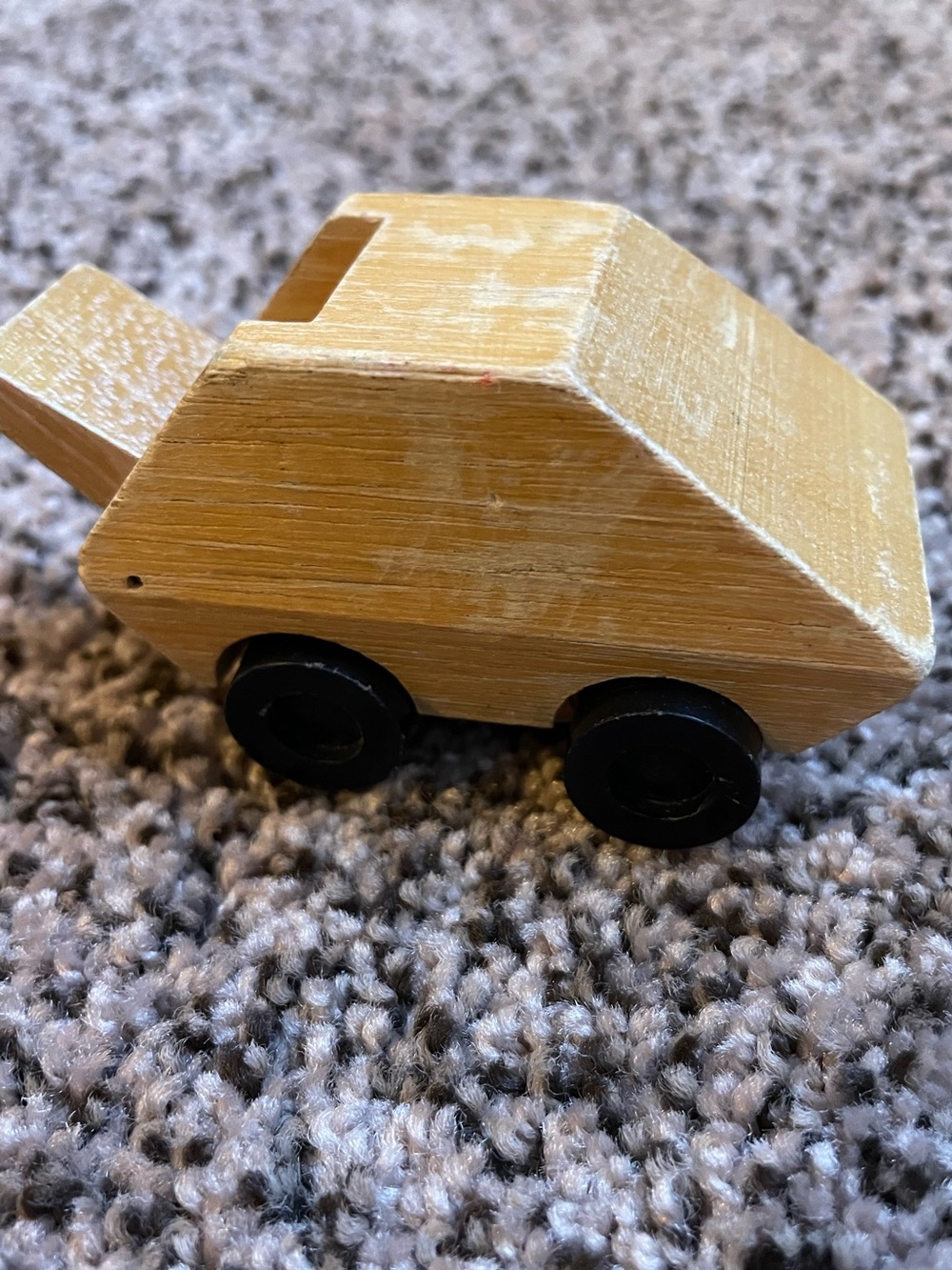 1971 Mattel Korea wooden putt putt car